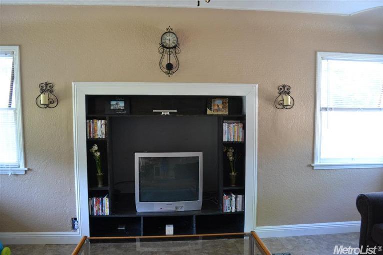 217 Phoenix Ave, Modesto, CA 95354 photo 5