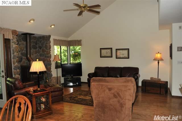 16004 Norlene Way, Grass Valley, CA 95949 photo 5