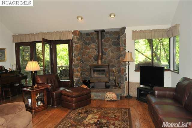 16004 Norlene Way, Grass Valley, CA 95949 photo 4