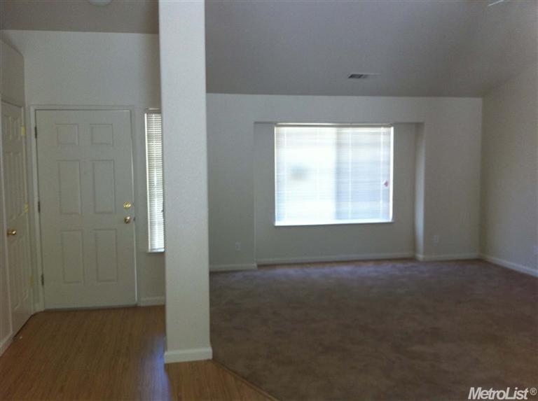 3912 El Portal Pl, Modesto, CA 95357 photo 2