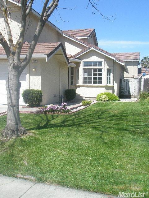 725 Parkston Ct, Modesto, CA 95357 photo 1