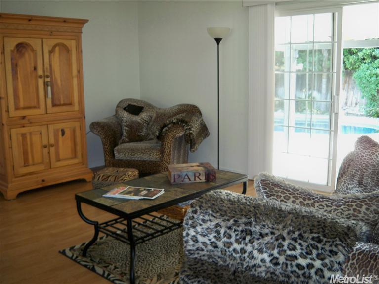 320 Shannon Dr, Modesto, CA 95354 photo 3