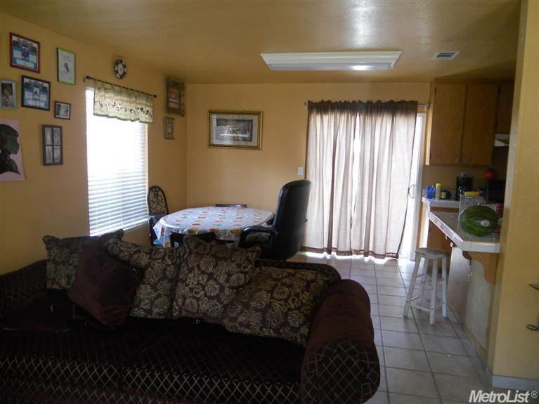 420 Spruce St, Modesto, CA 95351 photo 6