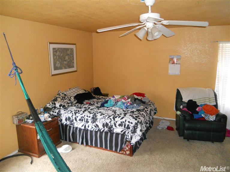 420 Spruce St, Modesto, CA 95351 photo 12