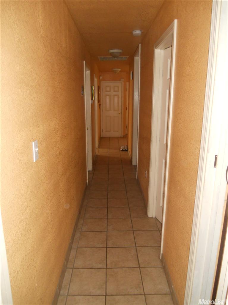 420 Spruce St, Modesto, CA 95351 photo 10