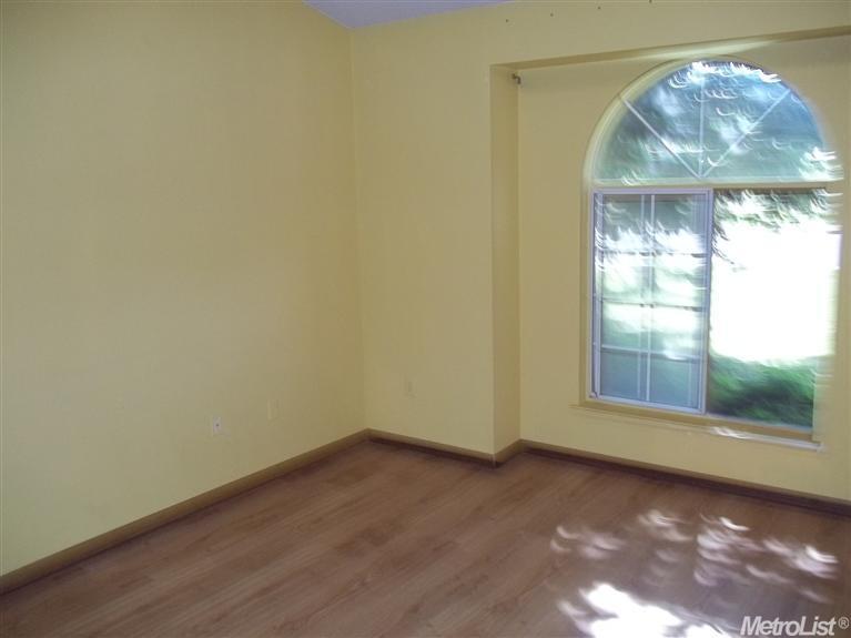 736 N Mcclure Rd, Modesto, CA 95357 photo 7