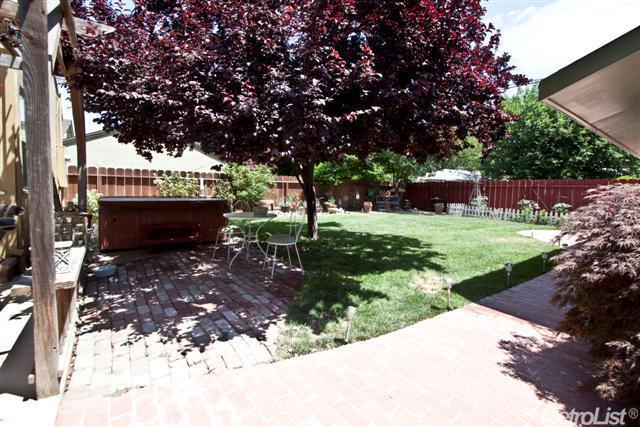 320 N Santa Ana Ave, Modesto, CA 95354 photo 4