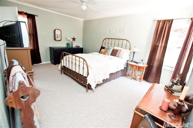 320 N Santa Ana Ave, Modesto, CA 95354 photo 10
