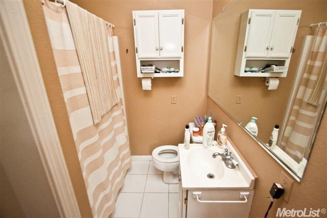 320 N Santa Ana Ave, Modesto, CA 95354 photo 18
