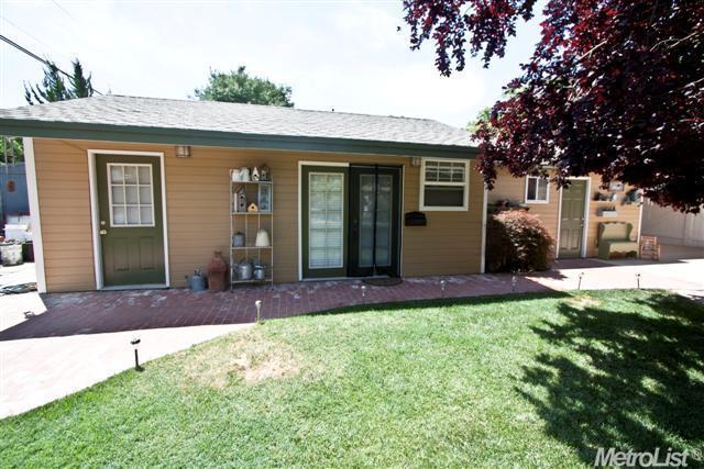 320 N Santa Ana Ave, Modesto, CA 95354 photo 3