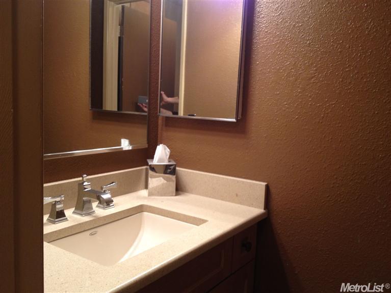 455 Peerless Way #8, Tracy, CA 95376 photo 9