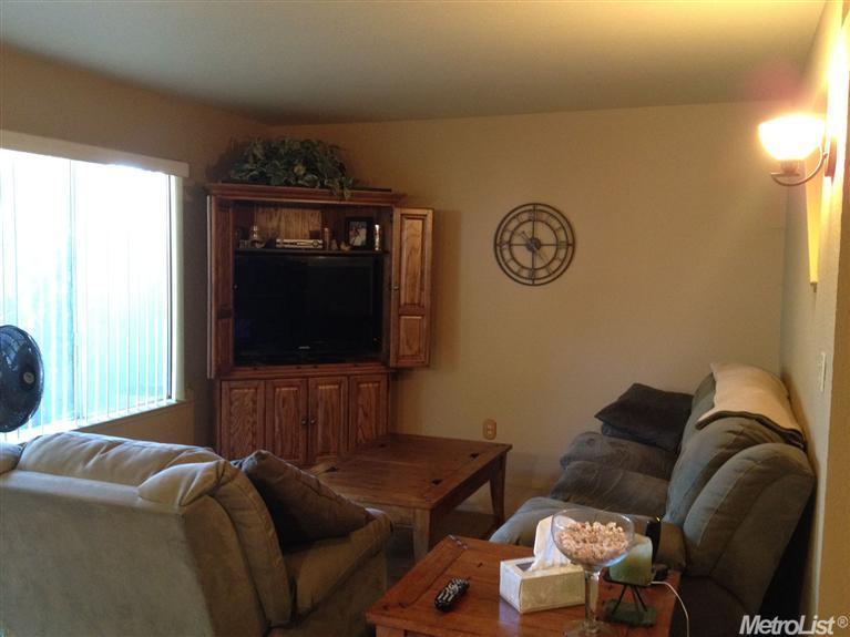 455 Peerless Way #8, Tracy, CA 95376 photo 8