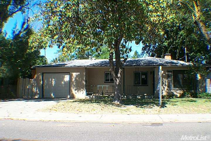 217 Colfax Ave, Modesto, CA 95354 photo 1