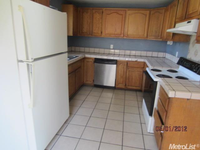 6708 Thomas Dr, North Highlands, CA 95660 photo 6