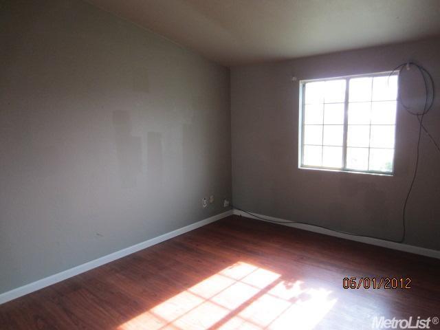 6708 Thomas Dr, North Highlands, CA 95660 photo 9