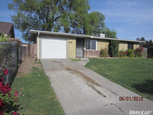 6708 Thomas Dr, North Highlands, CA 95660 photo 2