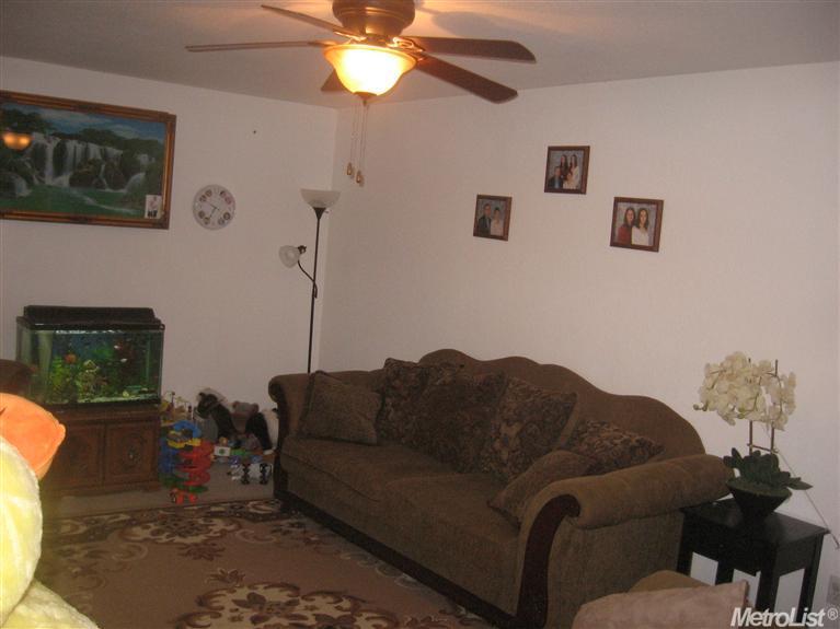7634 Plaid Cir, Antelope, CA 95843 photo 9