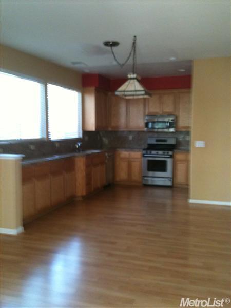 2271 Bentley Ln, Tracy, CA 95376 photo 4