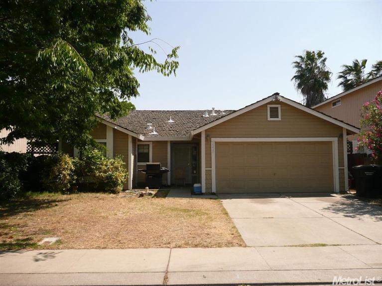 1220 Markham Ave, Modesto, CA 95358 photo 1