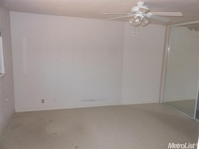 662 Placer Ave, Manteca, CA 95336 photo 11