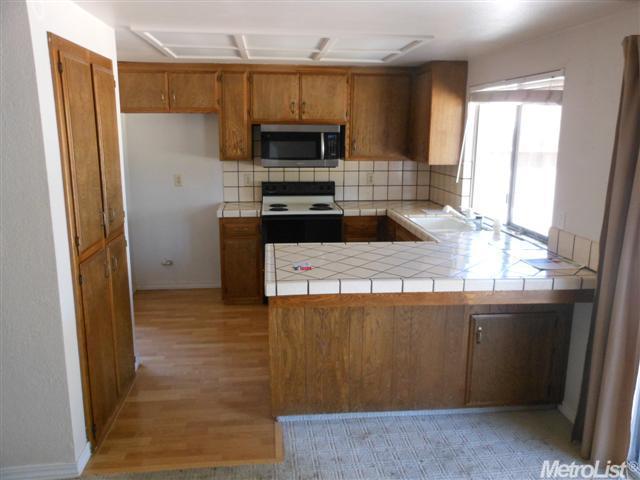 662 Placer Ave, Manteca, CA 95336 photo 5