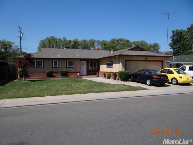 1401 Cypress Ave, Modesto, CA 95350 photo 1
