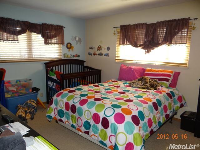 1401 Cypress Ave, Modesto, CA 95350 photo 5
