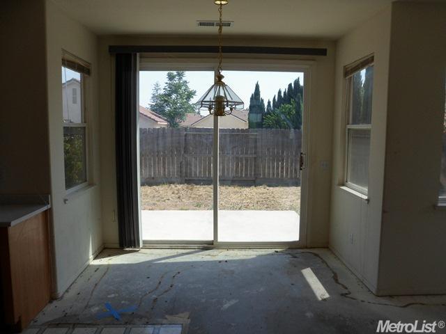 2012 Winter Haven Dr, Turlock, CA 95382 photo 8