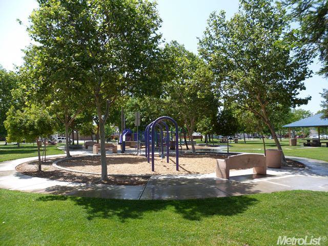 2012 Winter Haven Dr, Turlock, CA 95382 photo 20