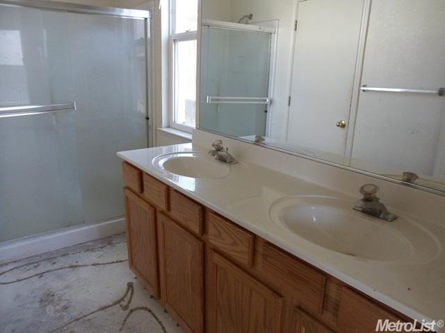 2012 Winter Haven Dr, Turlock, CA 95382 photo 15