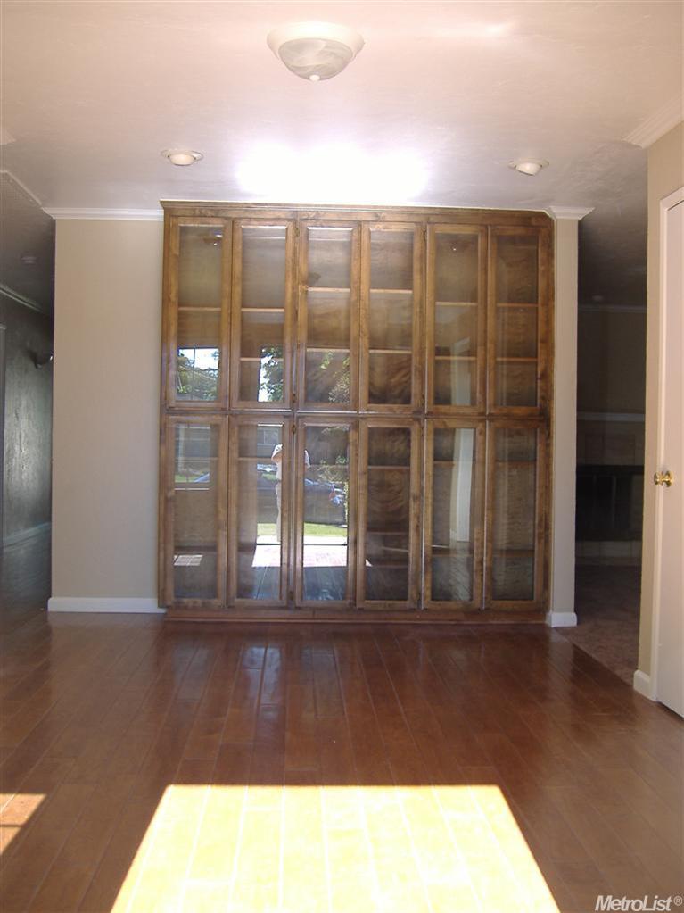 2009 College Ave, Modesto, CA 95350 photo 2
