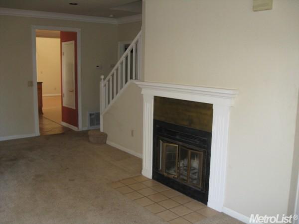 860 Potsgrove Pl, Tracy, CA 95377 photo 2