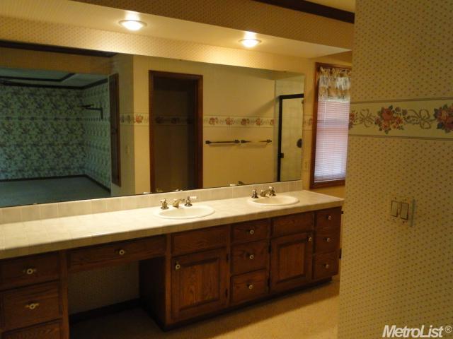 2305 Eilers Ln, Lodi, CA 95242 photo 11
