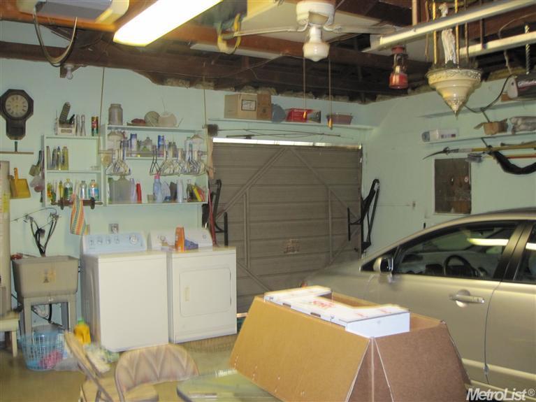 2401 Edgebrook Dr, Modesto, CA 95354 photo 5