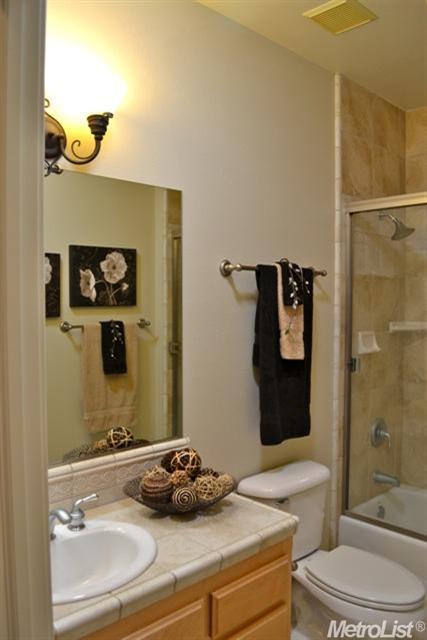 4021 Pomo Pl, Davis, CA 95618 photo 13