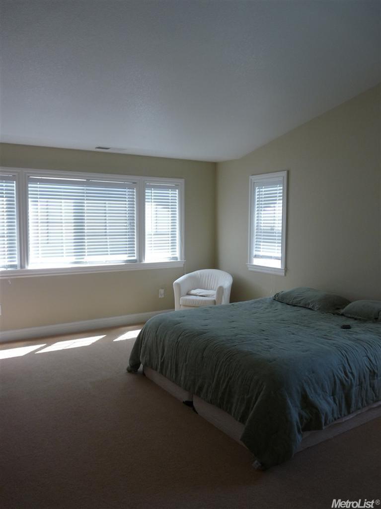 4712 Regis Dr, Tracy, CA 95377 photo 4