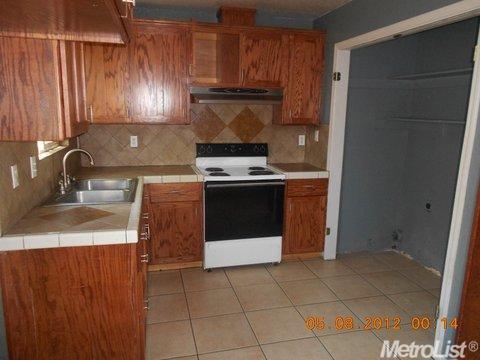 5317 Clark St, Keyes, CA 95328 photo 4