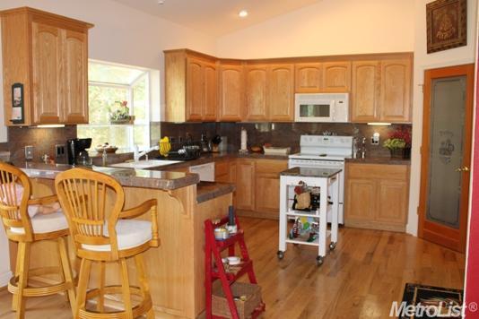7385 Clove Rd, Placerville, CA 95667 photo 3