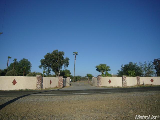 2848 Shiloh Rd, Modesto, CA 95358 photo 1