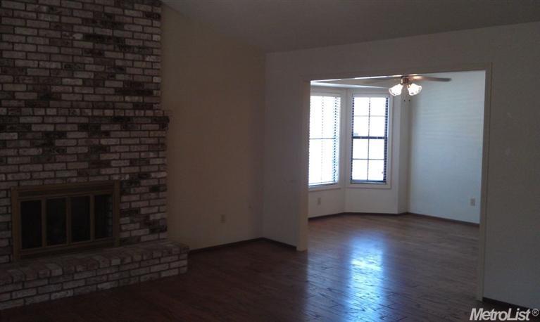 1002 Hartwick Ave, Turlock, CA 95382 photo 5