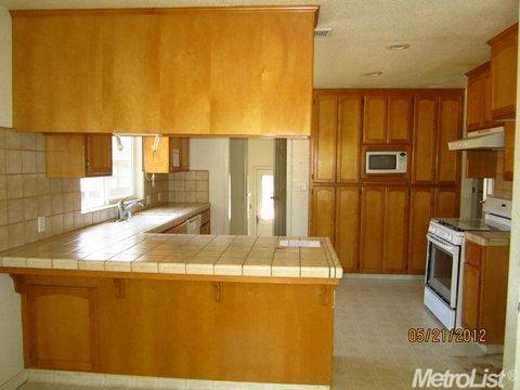 720 Linden Ave, Gustine, CA 95322 photo 4