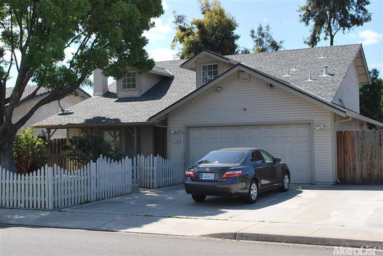 1400 Hackett Rd, Ceres, CA 95307 photo 1
