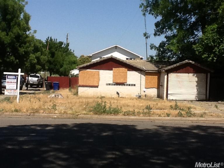 274 K St, Patterson, CA 95363 photo 3