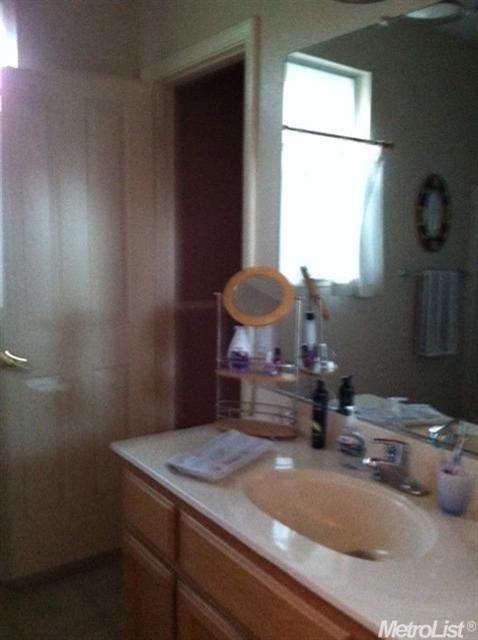 8005 Falcon View Dr, Antelope, CA 95843 photo 17