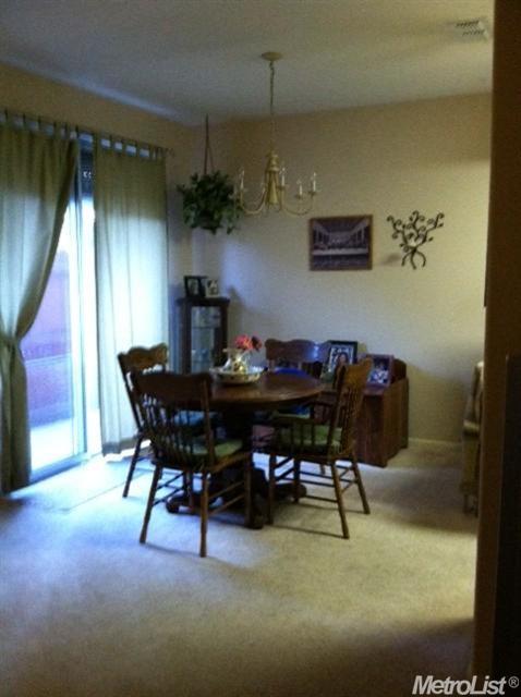 8005 Falcon View Dr, Antelope, CA 95843 photo 5