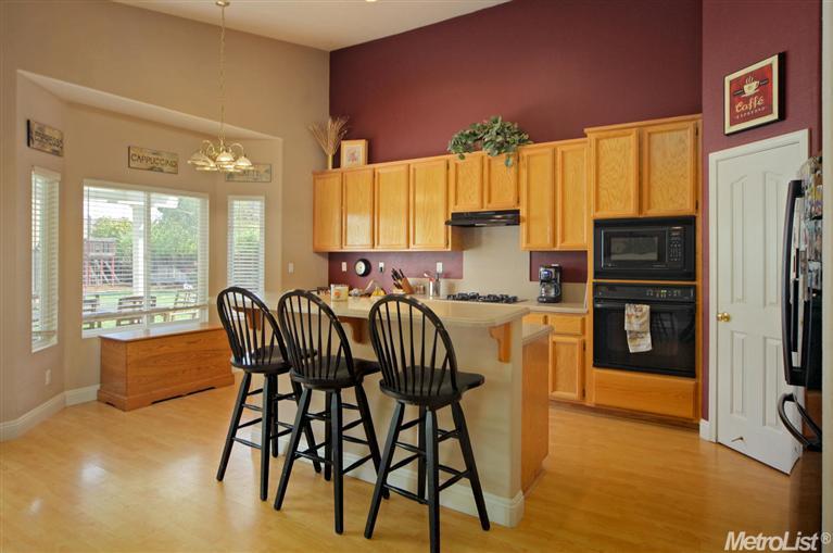 2719 Henri Ct, Davis, CA 95618 photo 6