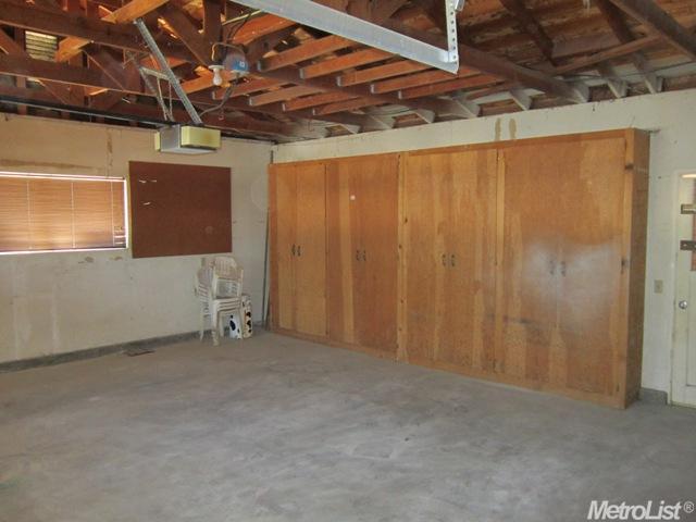 385 Corello St, Turlock, CA 95380 photo 17