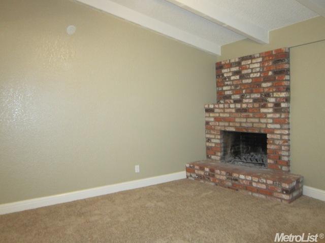 385 Corello St, Turlock, CA 95380 photo 10
