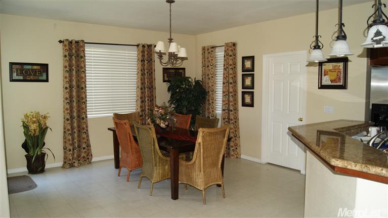 8085 W Depot Master Dr, Tracy, CA 95304 photo 8