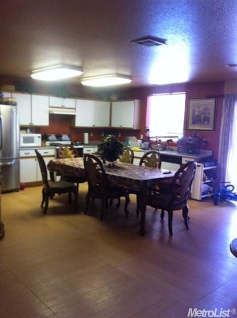 429 Osprey Dr, Patterson, CA 95363 photo 2